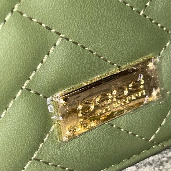 NWT Bebe Diamond quilted crossbody bag - Picture 2 of 9